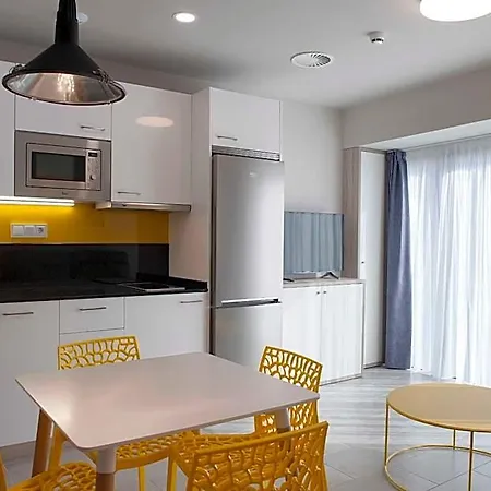 Divan Aparthotel 4*